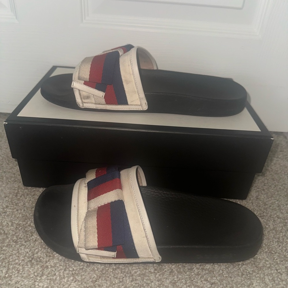 Gucci Bow Slides